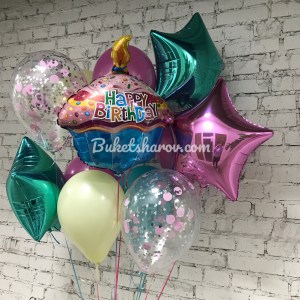 Связка шаров «Пироженка» с шаром-кексом Happy Birthday, звездными и пастельными шарами на гелии, купить в Букет шаров Измайлово.