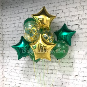 Связка золотых и зелёных фольгированных звёзд и гелиевых шаров, купить в Букет шаров Измайлово.