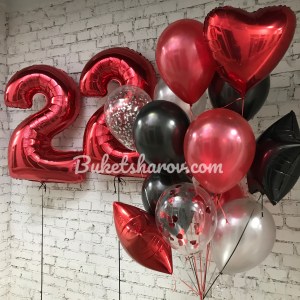 Красные цифры и шары чёрные и серебряные с сердцами и звёздами, купить в Букет шаров Измайлово.