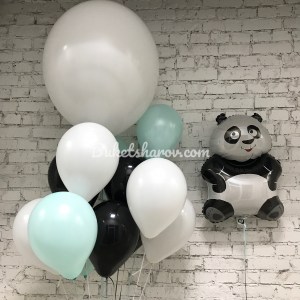 Фонтан с чёрно-белой пандой и белыми, мятными и чёрными шарами, купить в Букет шаров Измайлово.