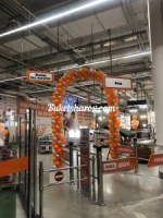 Гирлянда на жёстком каркасе для магазина оби оранжнвого и серебряного цвета 8м букет шаров купить