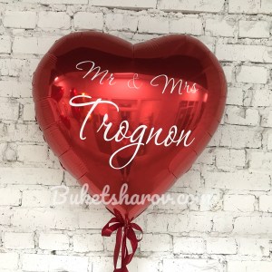 Красное сердце с надписью Mr & Mrs Trognon, подарочное оформление, купить в Букет шаров Измайлово.