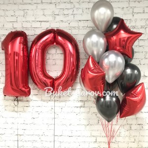 Красные цифры 10 с чёрными, серебряными и звёздчатыми шарами, купить в Букет шаров Измайлово.