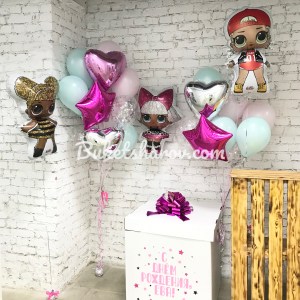 Связка мятных, розовых и фиолетовых шаров с фигурками LOL, купить в Букет шаров Измайлово.