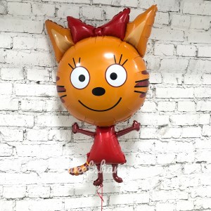 Фигура рыжей кошечки Карамельки с бантом и доброй улыбкой из «Три кота», купить в Букет шаров Измайлово.